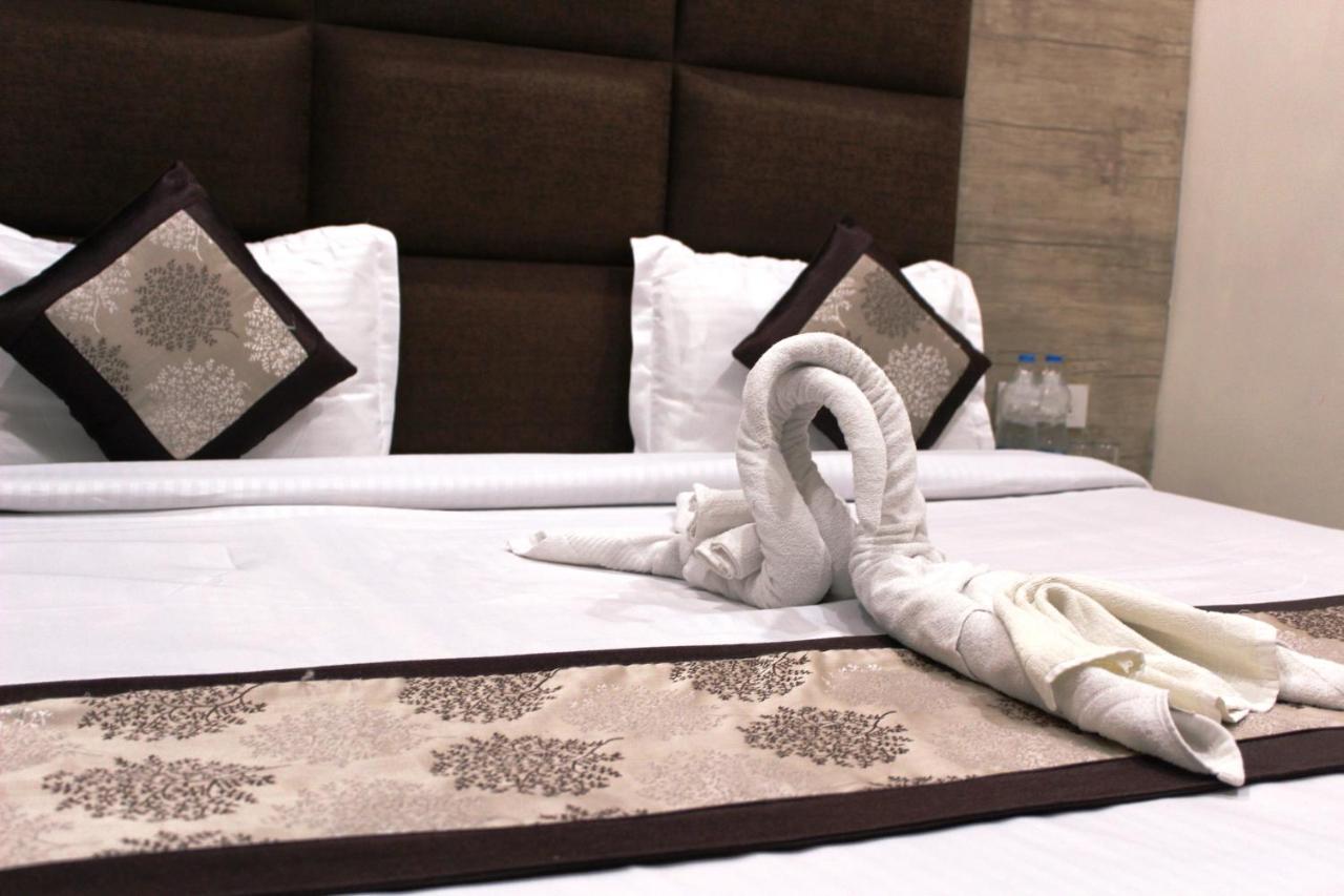 Shree Krishna Hotels Amritsar Ngoại thất bức ảnh
